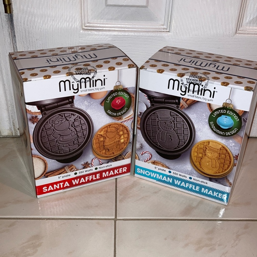 Set of MyMini holiday waffle makers